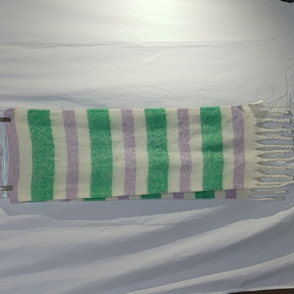 Harley Wren Fringe Scarf